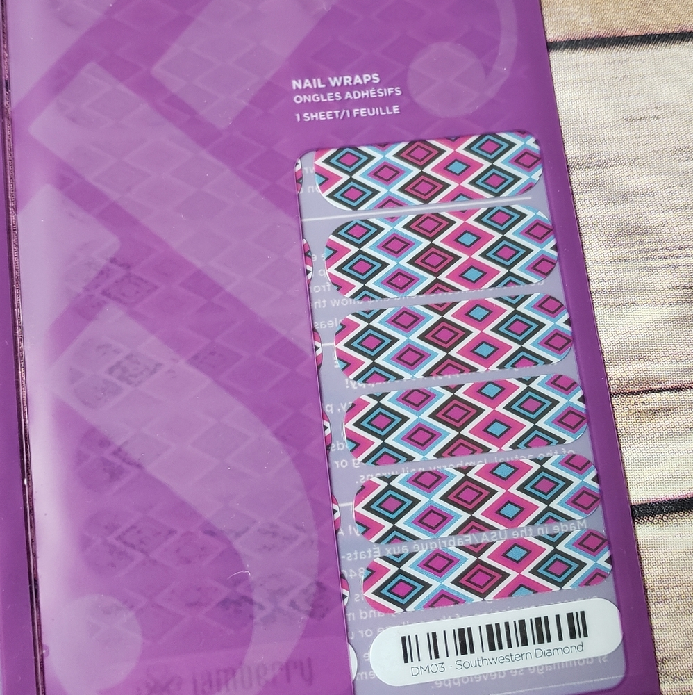 Jamberry Southwestern Diamond